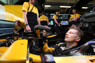 Illustration for article titled Why Your F1 Team Sucks 2019: Renault F1 Team